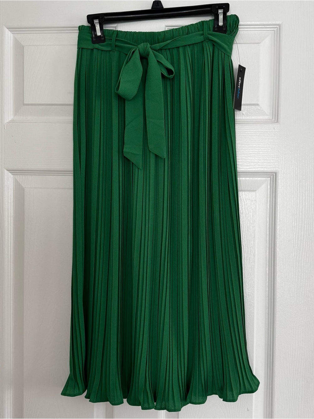 Alice Blue Emerald Green Pleated Midi Skirt with Tie Waist